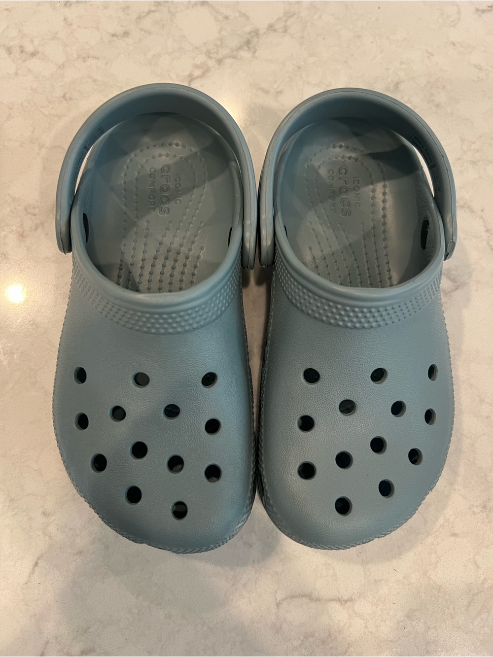 CROCS Kids Classic Clog in Pond - Hard to Find and Like New!